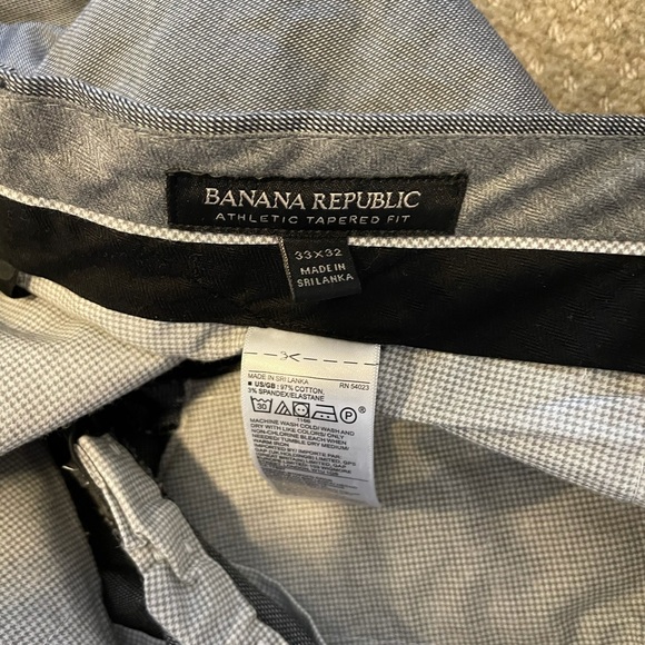 Banana Republic Athletic Tapered Fit Pants - Picture 2 of 2
